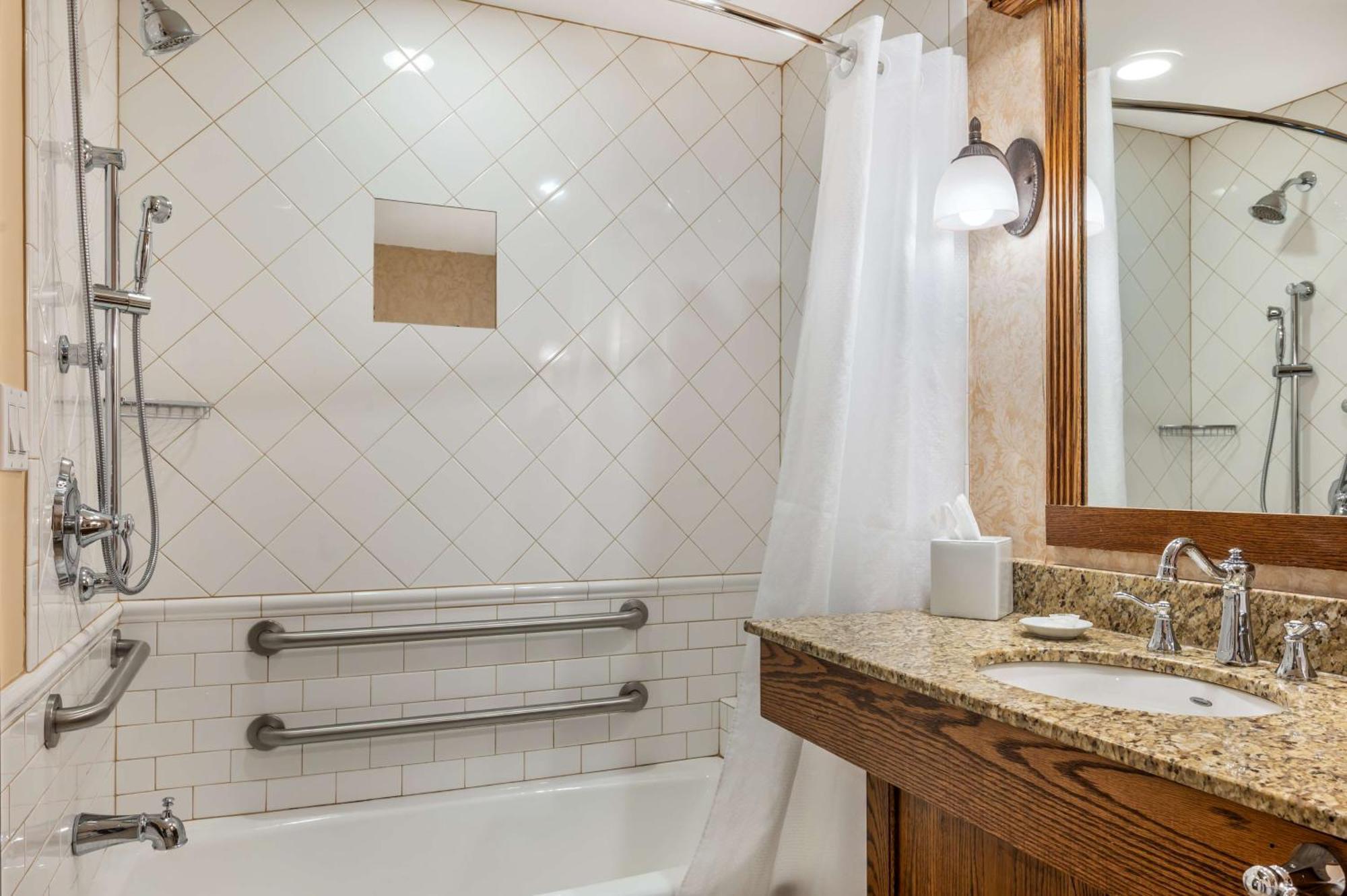 Hotel Western Premier Mariemont
